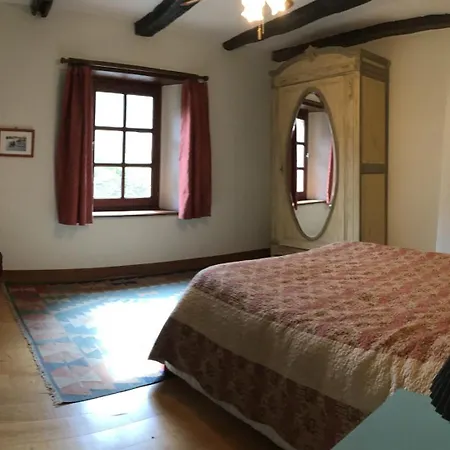 Maison Aveyron Avec Piscine Bord De Casa vacanze *