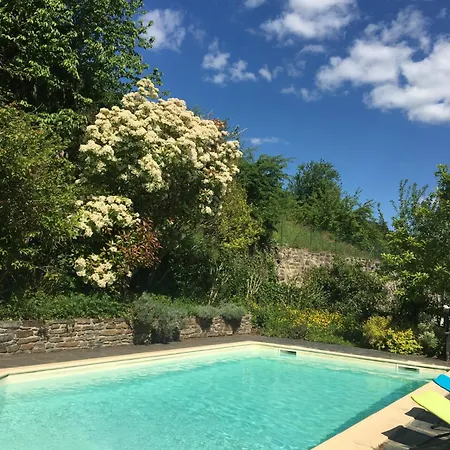 בית נופש Maison Aveyron Avec Piscine Bord De
